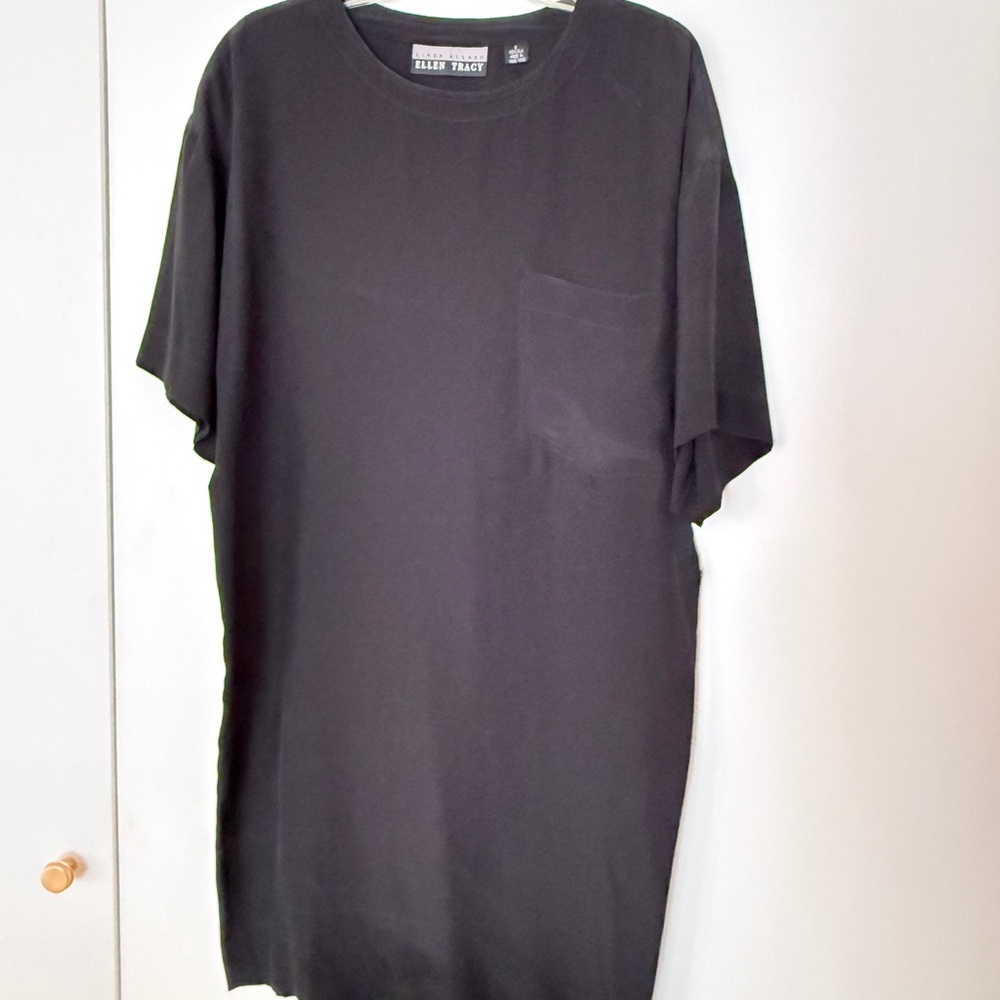 Ellen Tracy Charcoal Short Sleeve cocktail dress